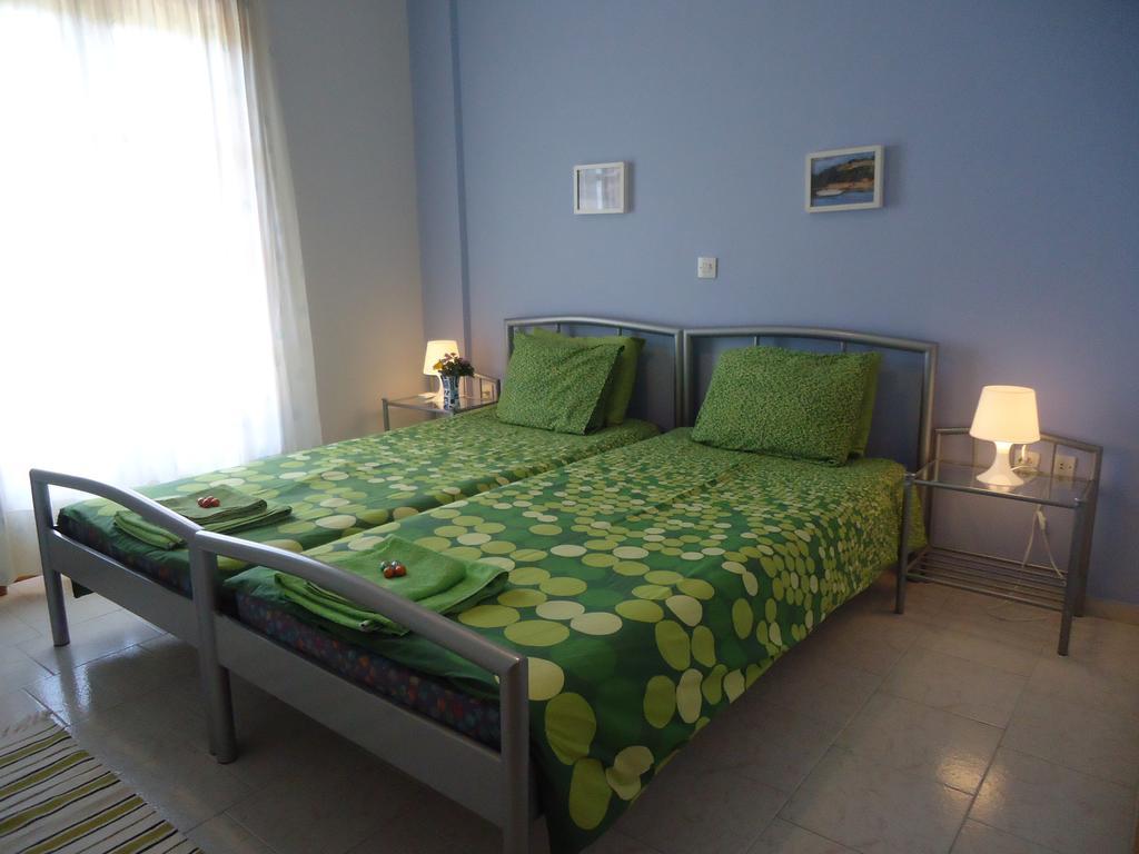 Christina Apartments Drepano  エクステリア 写真